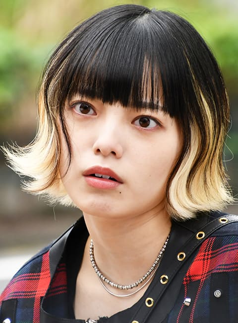 ドラマ六本木クラスの麻宮葵役、平手友梨奈の写真