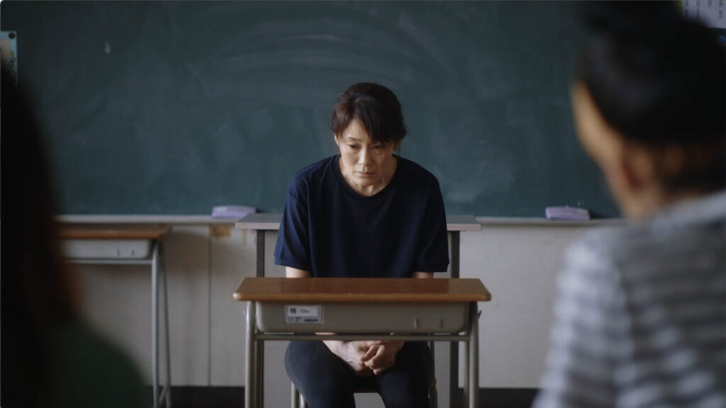 映画「うまれる」の教室での主人公